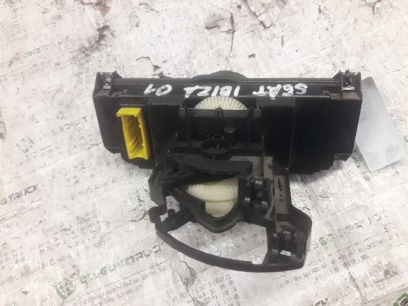Recambio de mando calefaccion / aire acondicionado para seat ibiza (6k1) 1.4 referencia OEM IAM 6K0819045E 26 PINS 