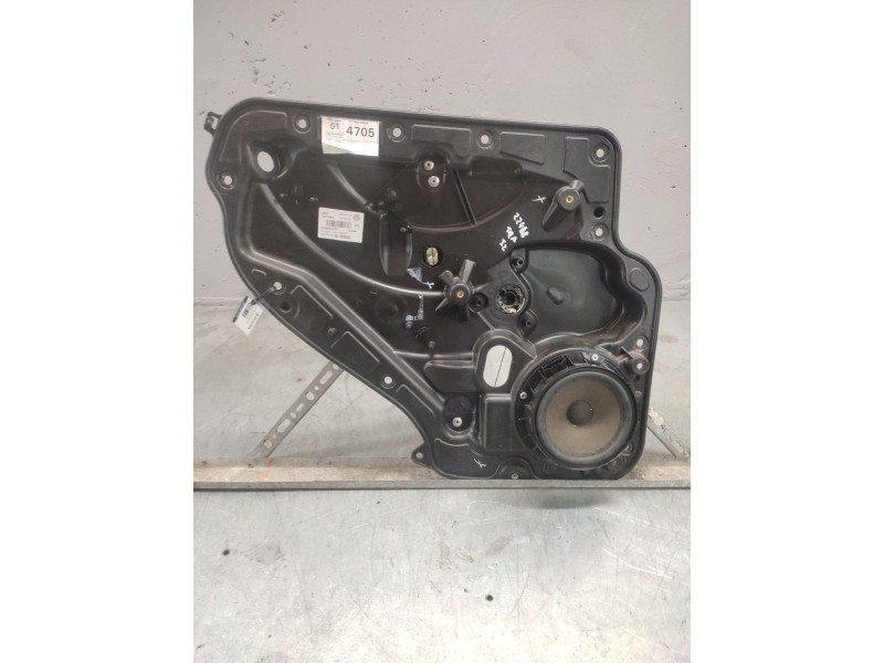 Recambio de elevalunas trasero izquierdo para volkswagen golf vi (5k1) rabbit referencia OEM IAM 5K4839729J  