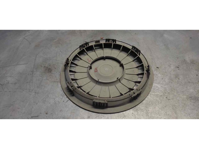 Recambio de tapacubos para bmw serie 5 berlina (e34) 1.8 cat referencia OEM IAM 36131181532  