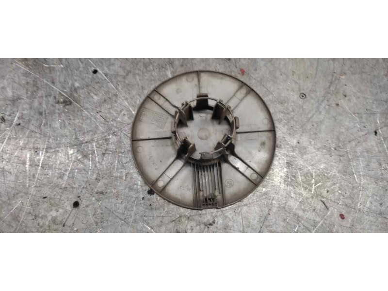 Recambio de tapacubos para bmw serie 5 berlina (e34) referencia OEM IAM 1178728 17.70CM 