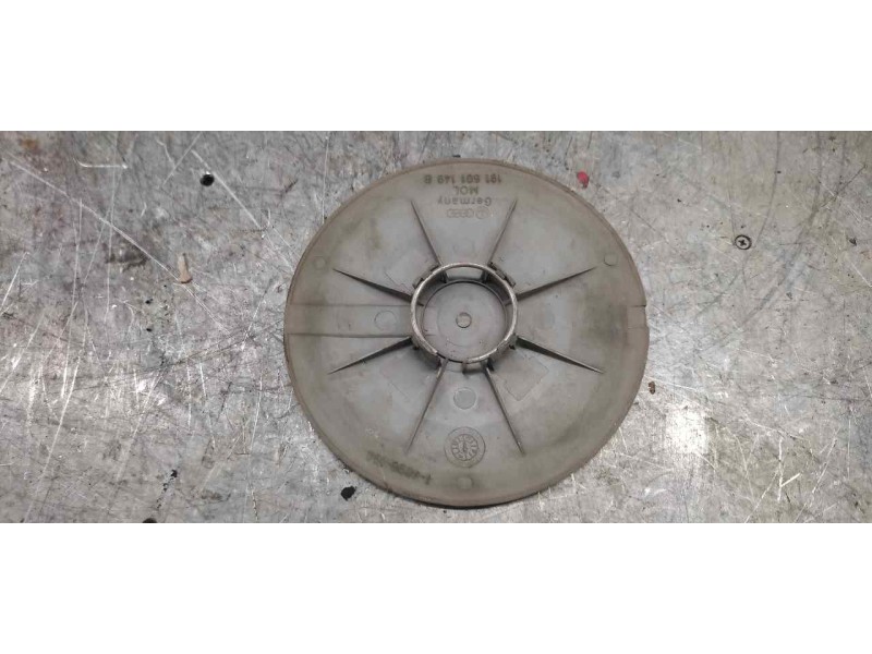 Recambio de tapacubos para volkswagen golf ii (191/193) gl referencia OEM IAM 191601149 17CM 