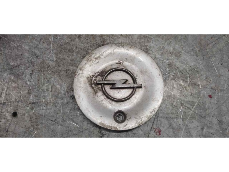 Recambio de tapacubos para opel astra g berlina club referencia OEM IAM 9127616 13.80CM ALUMINIO