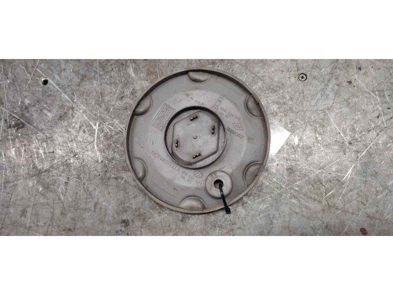 Recambio de tapacubos para renault megane ii berlina 5p confort authentique referencia OEM IAM 8200134772 14CM 