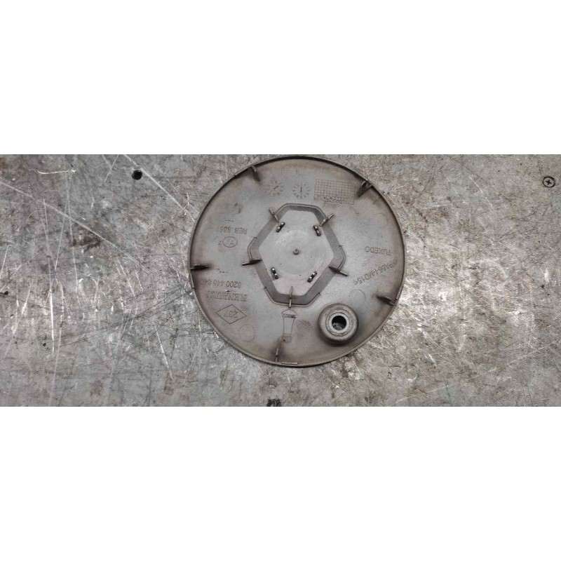 Recambio de tapacubos para renault megane ii berlina 5p confort authentique referencia OEM IAM 8200445040 13.50CM 