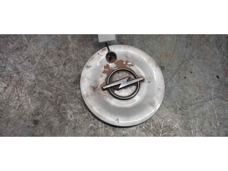 Recambio de tapacubos para opel corsa b eco referencia OEM IAM 9127615EF 13.80CM 