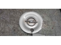 Recambio de tapacubos para opel corsa b eco referencia OEM IAM 9127615EF 13.80CM 