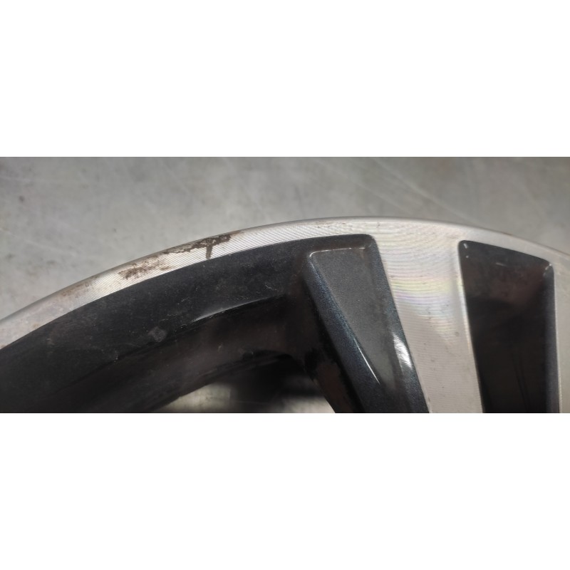 Recambio de juego llantas para nissan qashqai (j11) acenta referencia OEM IAM  18 X 7J 18´´-5 TORNILLOS