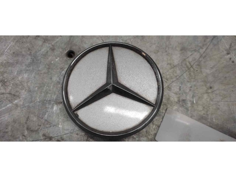Recambio de tapacubos para mercedes-benz clase s (w220) berlina referencia OEM IAM 2204000125  