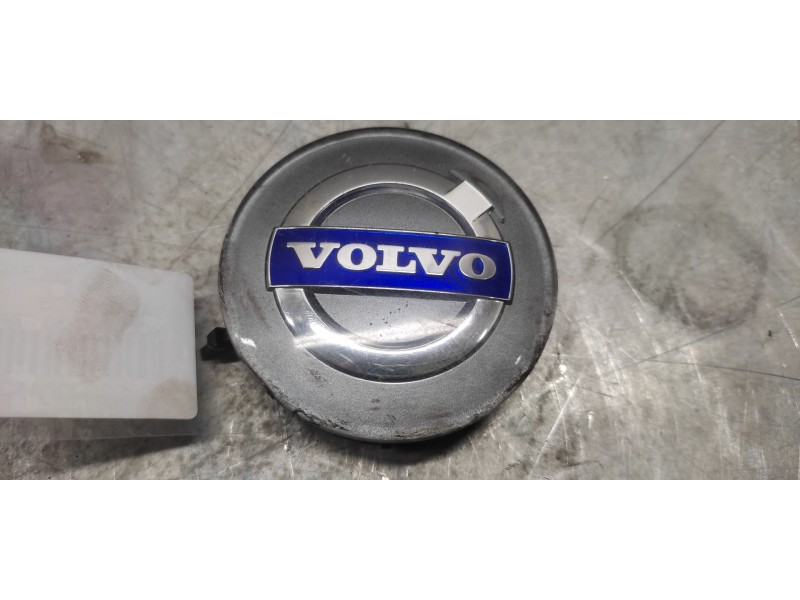 Recambio de tapacubos para volvo c30 referencia OEM IAM 30666913  