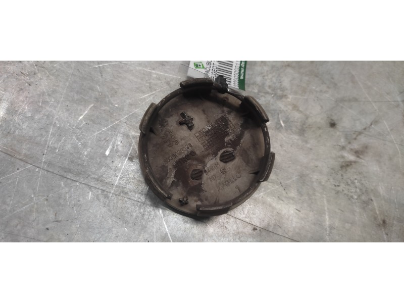 Recambio de tapacubos para peugeot 207 referencia OEM IAM 9639098380  