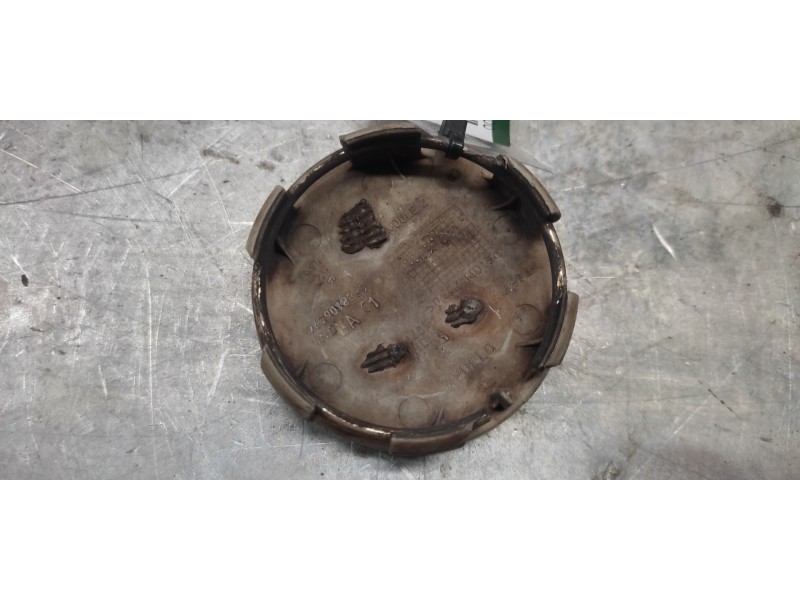 Recambio de tapacubos para peugeot 207 referencia OEM IAM 9639098380  
