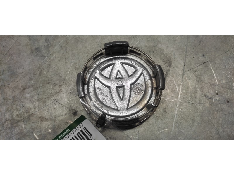 Recambio de tapacubos para toyota avensis berlina (t25) referencia OEM IAM 4260302150  