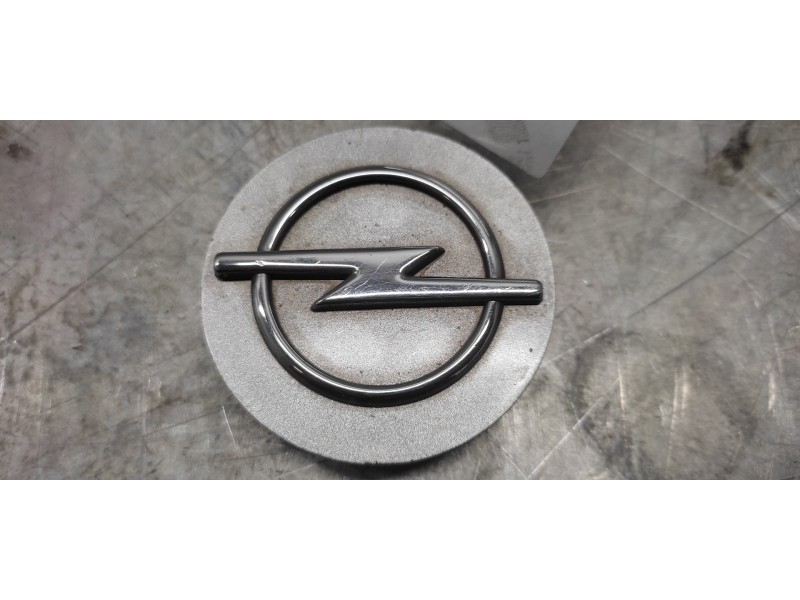 Recambio de tapacubos para opel astra g berlina referencia OEM IAM 09223038HX  