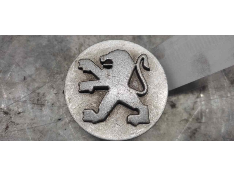 Recambio de tapacubos para peugeot 406 berlina (s1/s2) referencia OEM IAM 9622199277  