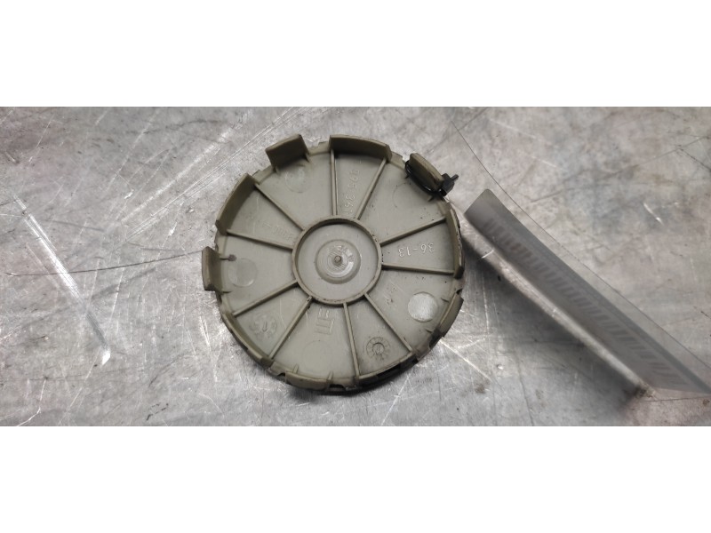 Recambio de tapacubos para bmw serie 3 berlina (e36) referencia OEM IAM   