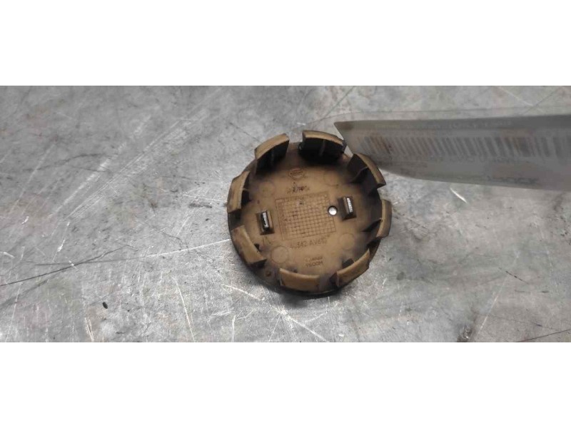 Recambio de tapacubos para nissan almera tino (v10m) referencia OEM IAM 40342AV610  