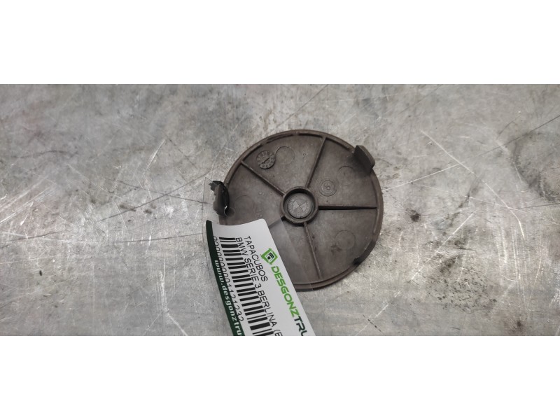 Recambio de tapacubos para bmw serie 3 berlina (e36) referencia OEM IAM 36131180419  