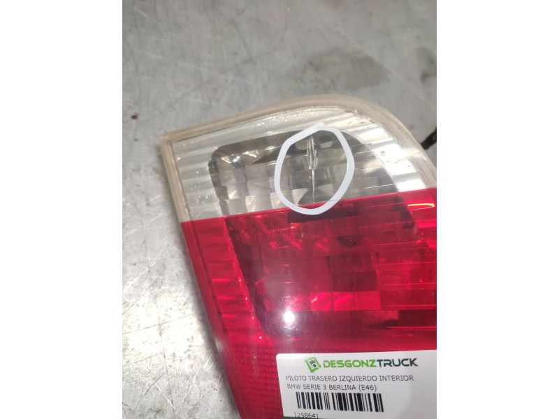 Recambio de piloto trasero izquierdo interior para bmw serie 3 berlina (e46) 320d referencia OEM IAM   