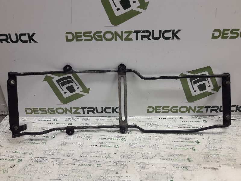 Recambio de soporte para mitsubishi montero (v20/v40) referencia OEM IAM  INTERCOOLER ELECTROVENTILADOR