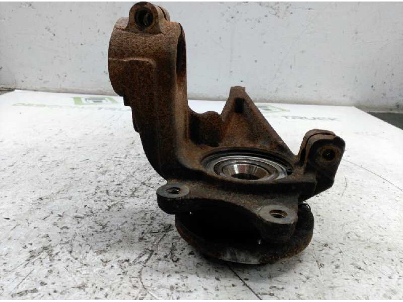 Recambio de mangueta delantera derecha para peugeot partner (s2) combiespace referencia OEM IAM   