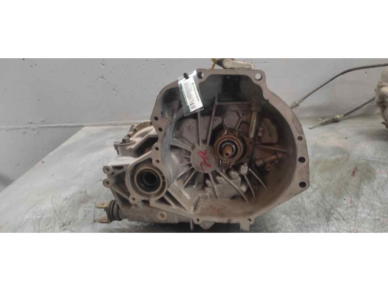 Recambio de caja cambios para nissan almera tino (v10m) 1.8 16v cat referencia OEM IAM 8E069VT 7608 MANUAL
