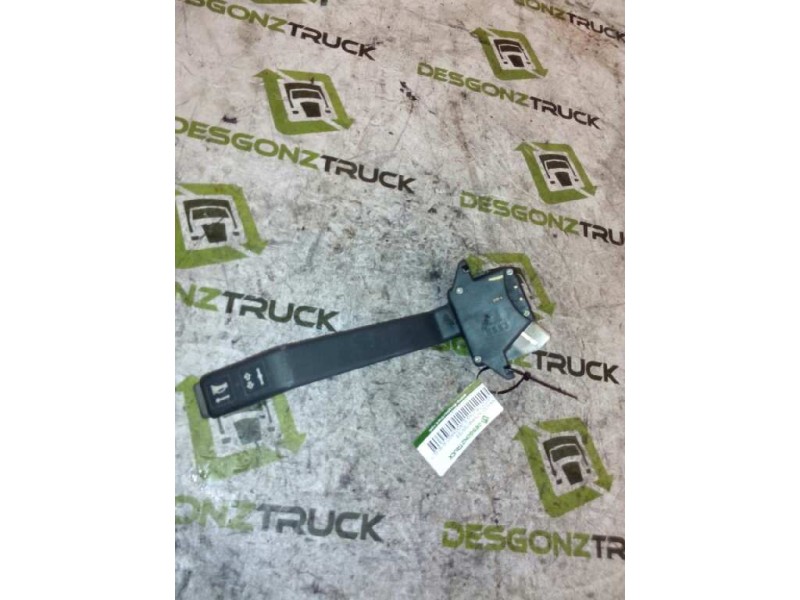 Recambio de mando intermitentes para iveco eurocargo 05.03  fg 80 e larga distancia referencia OEM IAM   