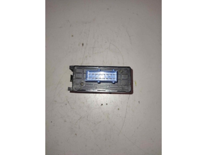 Recambio de modulo electronico para scania serie 4 (p/r 124 l) 11.7 diesel referencia OEM IAM 1361095  