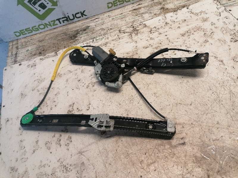 Recambio de elevalunas delantero derecho para bmw serie 3 berlina (e46) 318i referencia OEM IAM 676283620640 2 PINS 