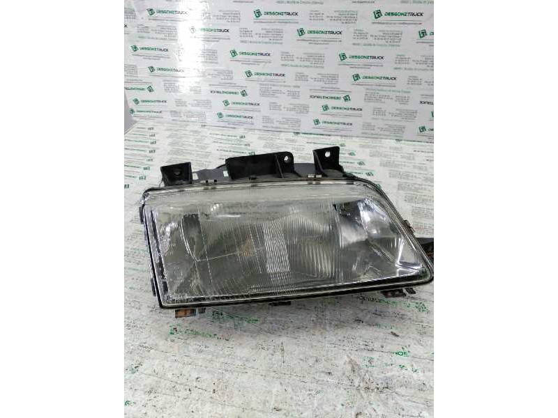 Recambio de faro derecho para peugeot 405 berlina sillage referencia OEM IAM   