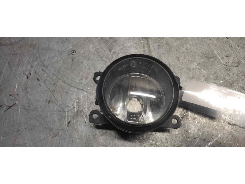 Recambio de faro antiniebla derecho para renault megane ii berlina 3p 1.5 dci diesel referencia OEM IAM 8200074008  