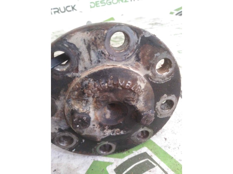 Recambio de transmision trasera izquierda para renault maxity 2.5 diesel referencia OEM IAM 38164MB400 33 ESTRIAS 