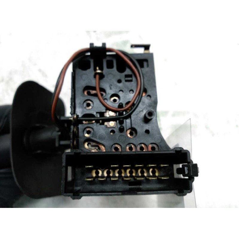 Recambio de mando intermitentes para renault clio ii fase i (b/cbo) 1.9 d referencia OEM IAM 36911F  