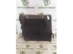 Recambio de guardabarros trasero izquierdo para renault serie t 12.8 diesel referencia OEM IAM  DELANTERO 