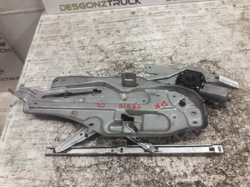 Recambio de elevalunas delantero derecho para renault laguna (b56) 1.9 dti carminat (a) referencia OEM IAM 400371A  