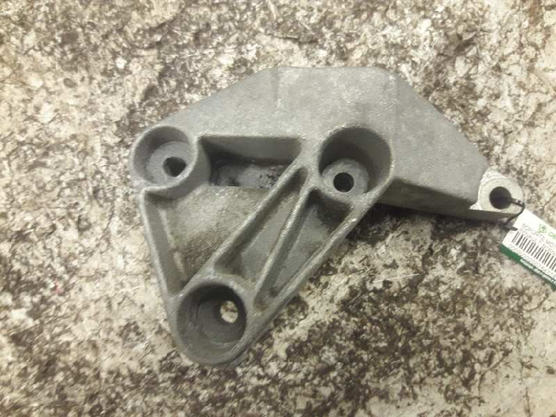Recambio de soporte motor derecho para renault scenic ii authentique referencia OEM IAM 8200108112  