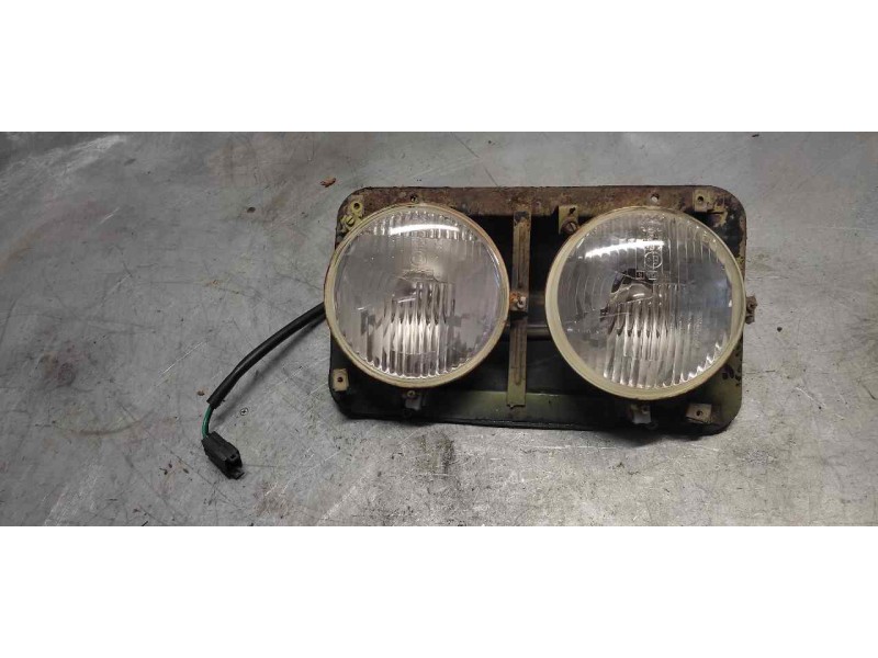 Recambio de faro izquierdo para ebro trucks f-275 -- referencia OEM IAM   