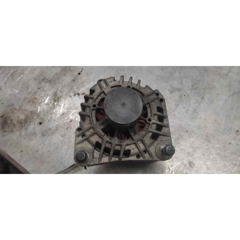 Recambio de alternador para opel vivaro 1.9 cdti cat (f9q-760 / l08) referencia OEM IAM 7711134316 SG12B096 