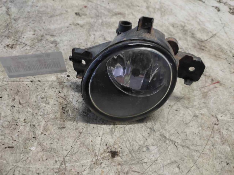 Recambio de faro antiniebla derecho para nissan primera berlina (p12) acenta referencia OEM IAM   2 PINS