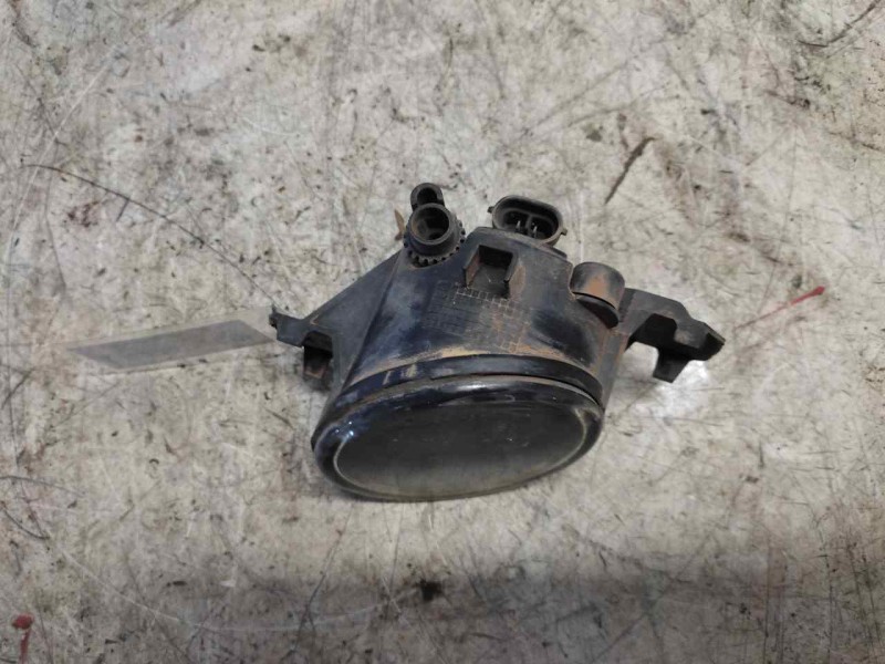 Recambio de faro antiniebla derecho para nissan primera berlina (p12) acenta referencia OEM IAM   2 PINS