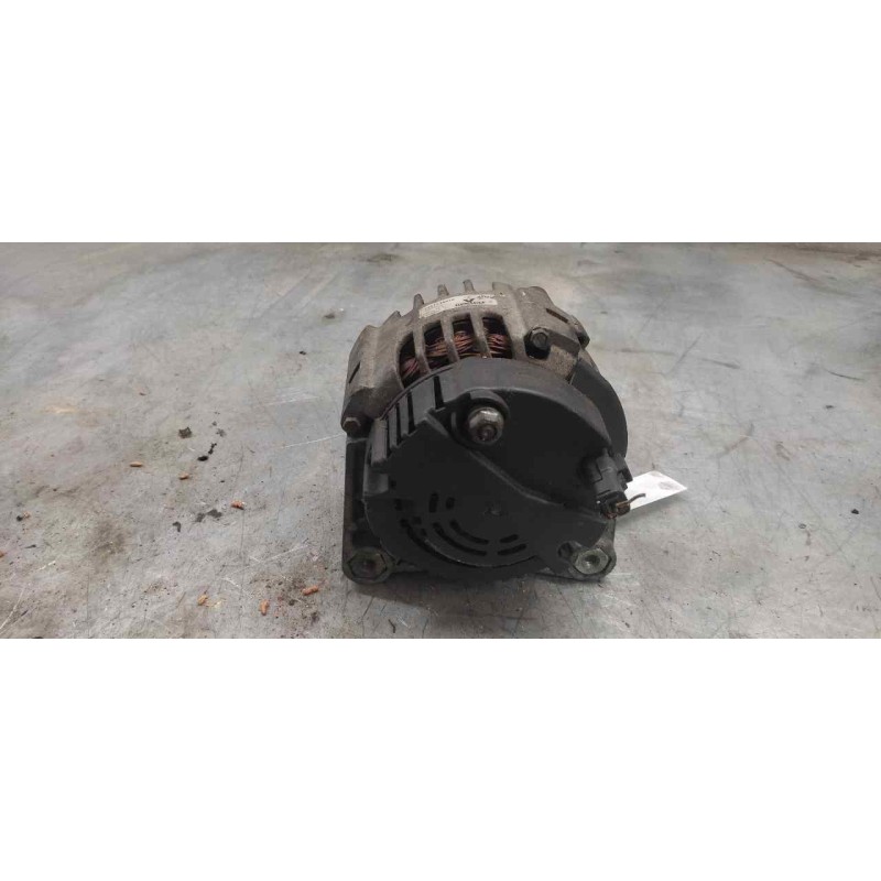 Recambio de alternador para opel vivaro 1.9 cdti cat (f9q-760 / l08) referencia OEM IAM 7711134316 SG12B096 
