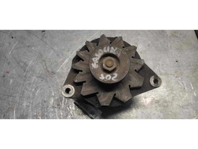 Recambio de alternador para peugeot 205 berlina 1.4 mito referencia OEM IAM 0120144254  