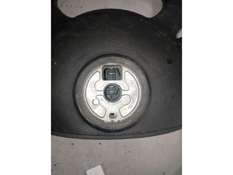 Recambio de volante para renault premium distribution fg 4x2 corto referencia OEM IAM   