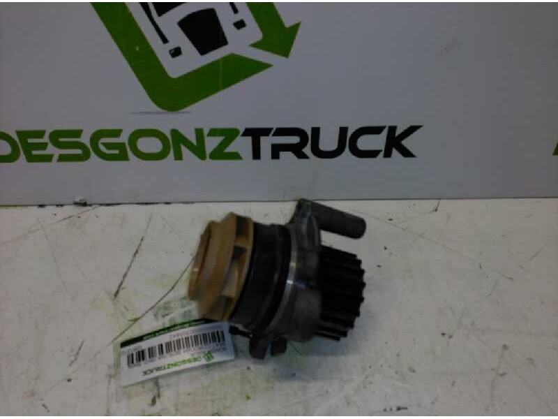 Recambio de bomba agua para seat cordoba berlina (6k2) stella referencia OEM IAM 038121031  