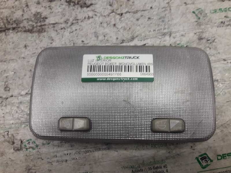 Recambio de luz interior para peugeot boxer monovolumen (rs2850)(290)(´02) referencia OEM IAM 0884900B032  