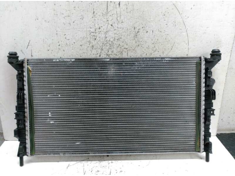 Recambio de radiador agua para ford focus berlina (cap) ghia referencia OEM IAM 3M5H8005TL  