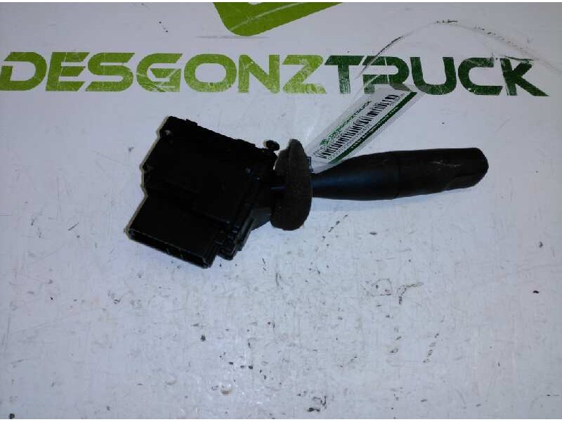 Recambio de mando limpia para peugeot 106 (s2) kid d referencia OEM IAM 6239C0 96049597ZL 33779502