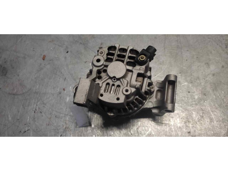 Recambio de alternador para ford fiesta berlina (dx) trend referencia OEM IAM 98MF10300CA  