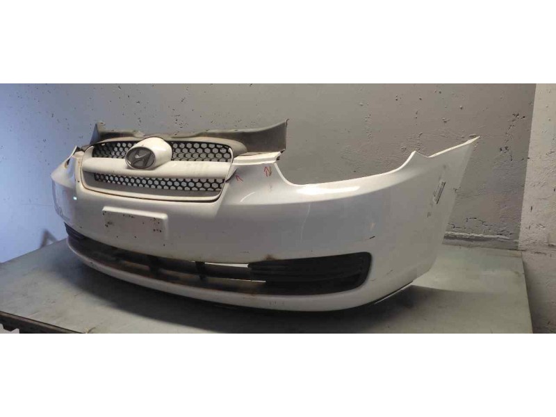 Recambio de paragolpes delantero para hyundai accent (mc) gl referencia OEM IAM   