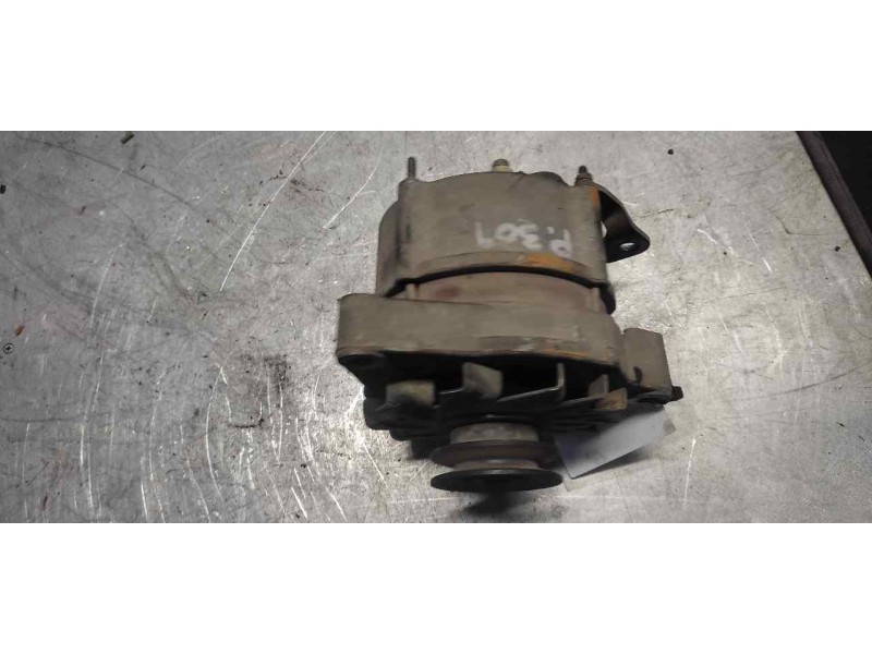 Recambio de alternador para peugeot 309 referencia OEM IAM 0120489393 14V 23/55A BOSCH