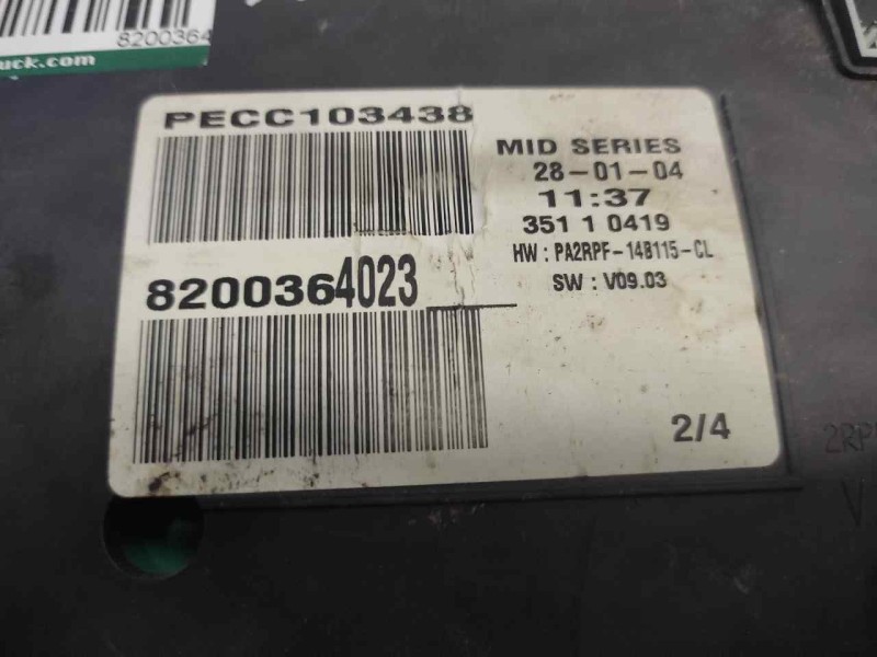 Recambio de cuadro instrumentos para renault megane ii berlina 5p authentique referencia OEM IAM 8200364023  